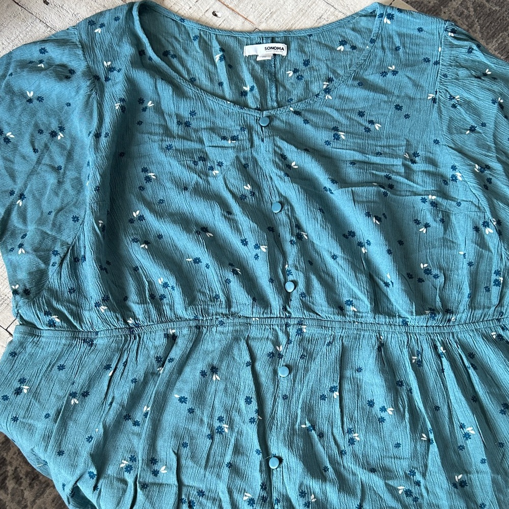 Sonoma Blue Floral Button-Up Blouse